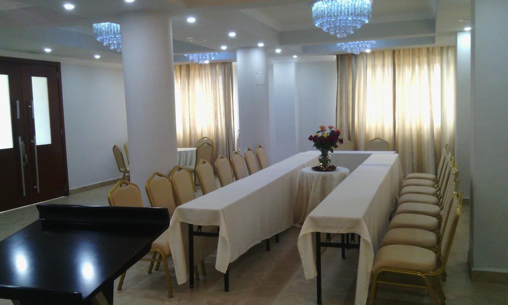 Addissinia Hotel מראה חיצוני תמונה